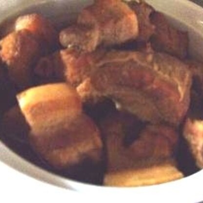 角煮作りにハマっています！
圧力鍋で角煮って缶詰の肉みたいにはならないんですね。想像以上のおいしさでした（*^^*）感謝♡♥